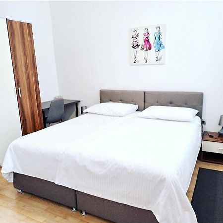 Apartment Ory 2 Between The Beach And City Center 普拉 外观 照片